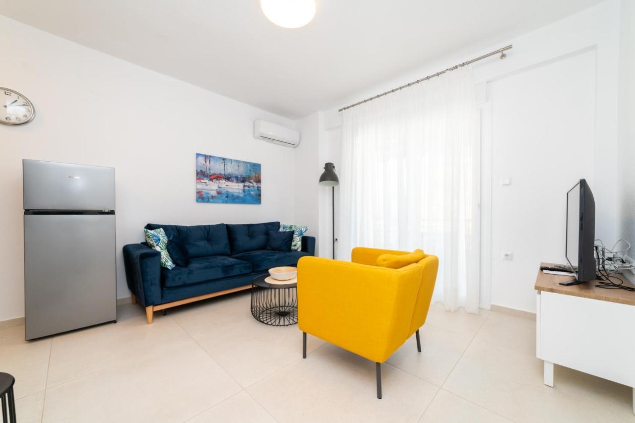 Danai Residential Complex Ofrínion Dış mekan fotoğraf