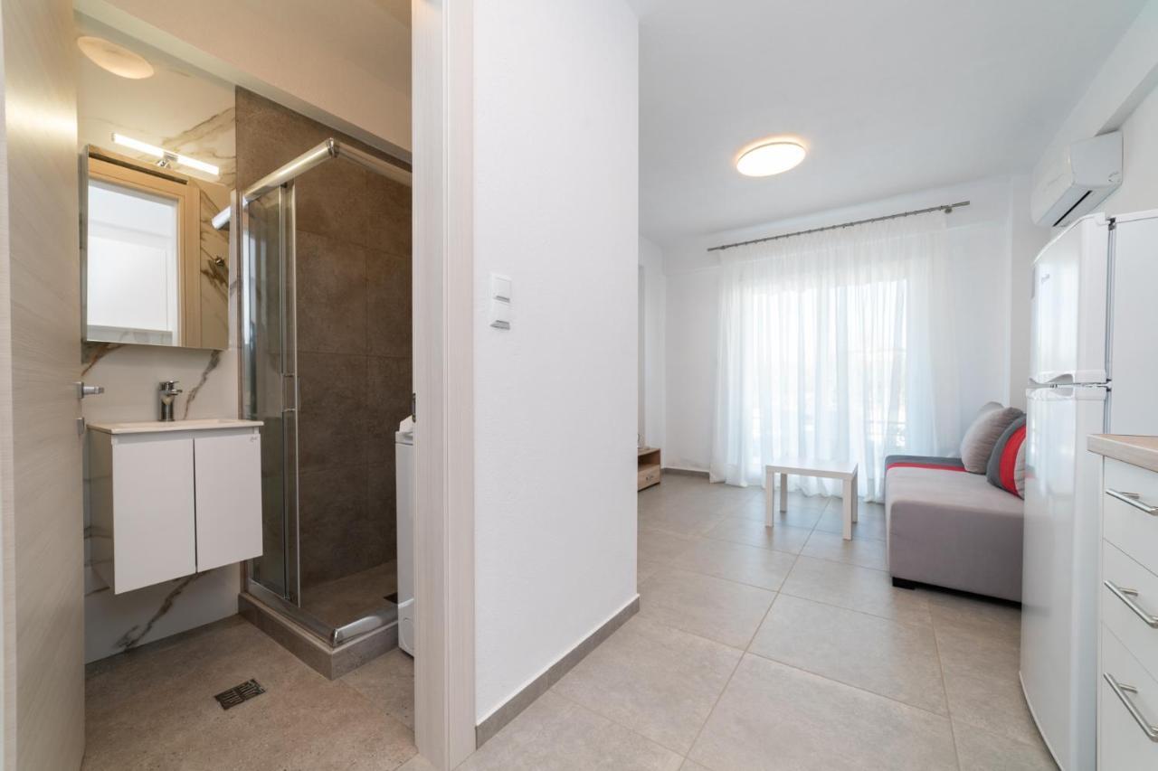 Danai Residential Complex Ofrínion Dış mekan fotoğraf