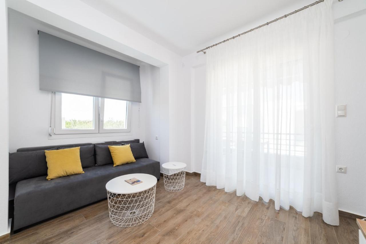 Danai Residential Complex Ofrínion Dış mekan fotoğraf