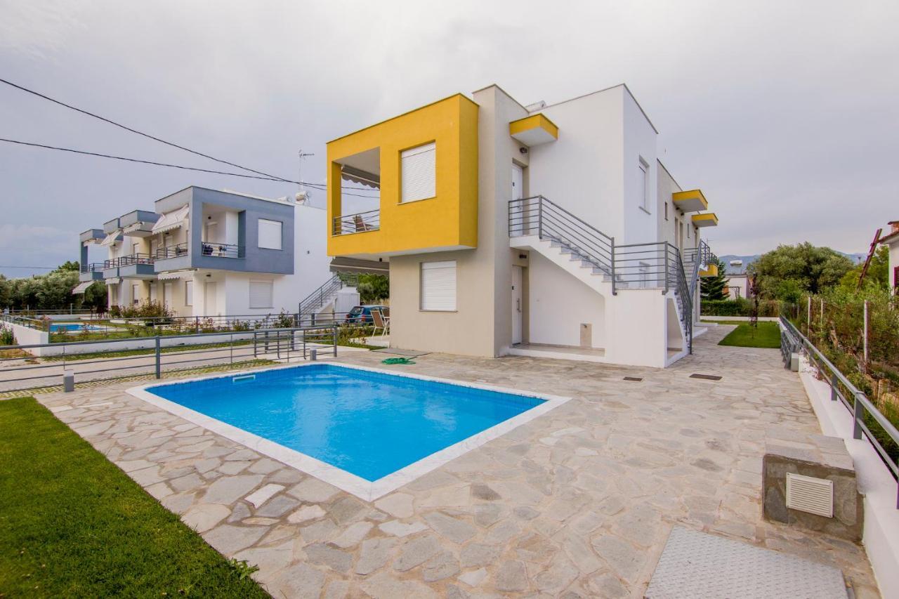 Danai Residential Complex Ofrínion Dış mekan fotoğraf